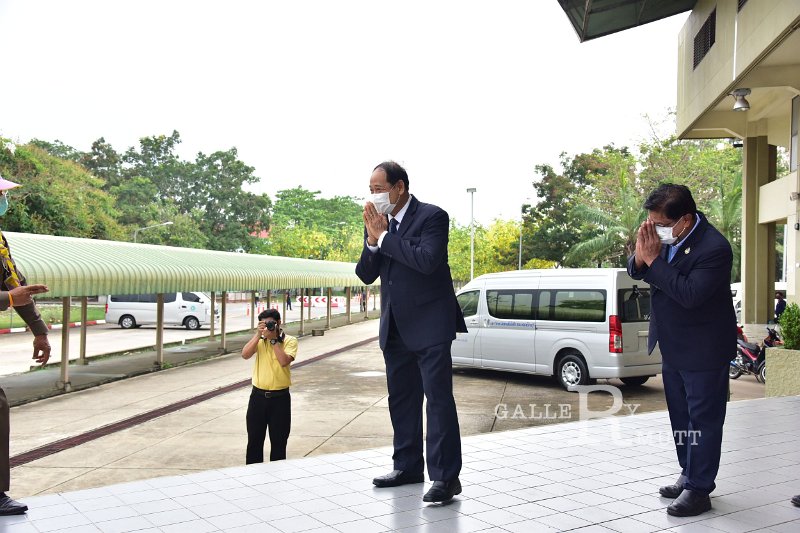 20210426-Governor inspects field hospitals-088.JPG